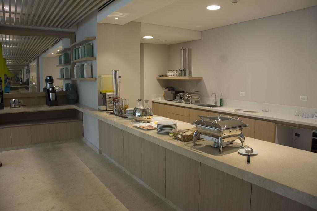 Bh Barranquilla Hotell Eksteriør bilde