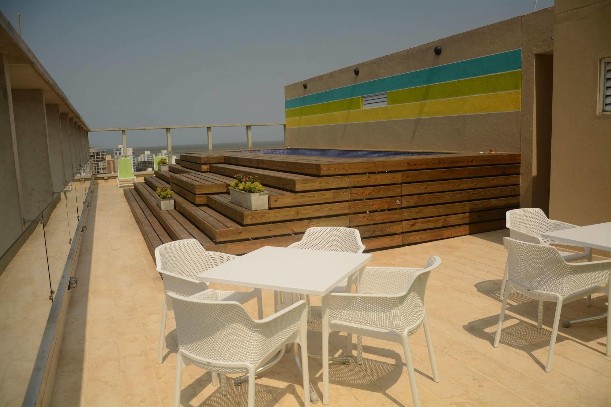 Bh Barranquilla Hotell Eksteriør bilde